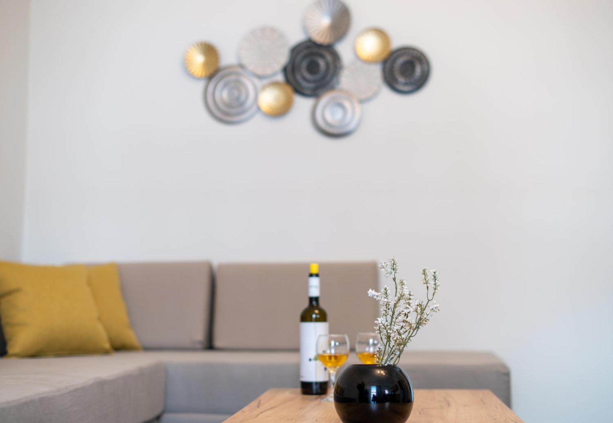 Mardinik Hotel Apartments Ретимно Екстериор снимка