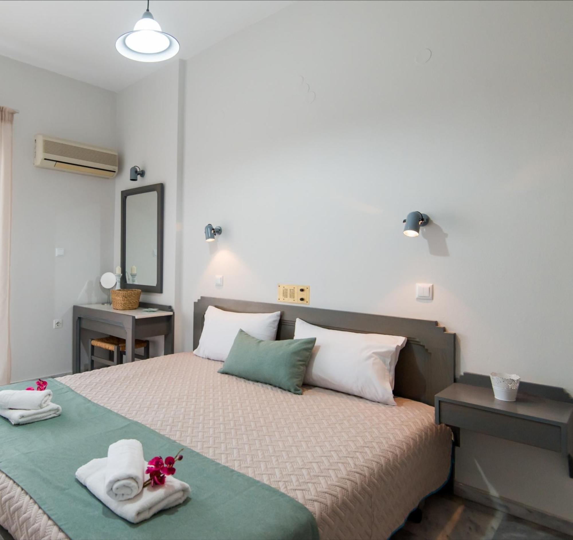 Mardinik Hotel Apartments Ретимно Стая снимка