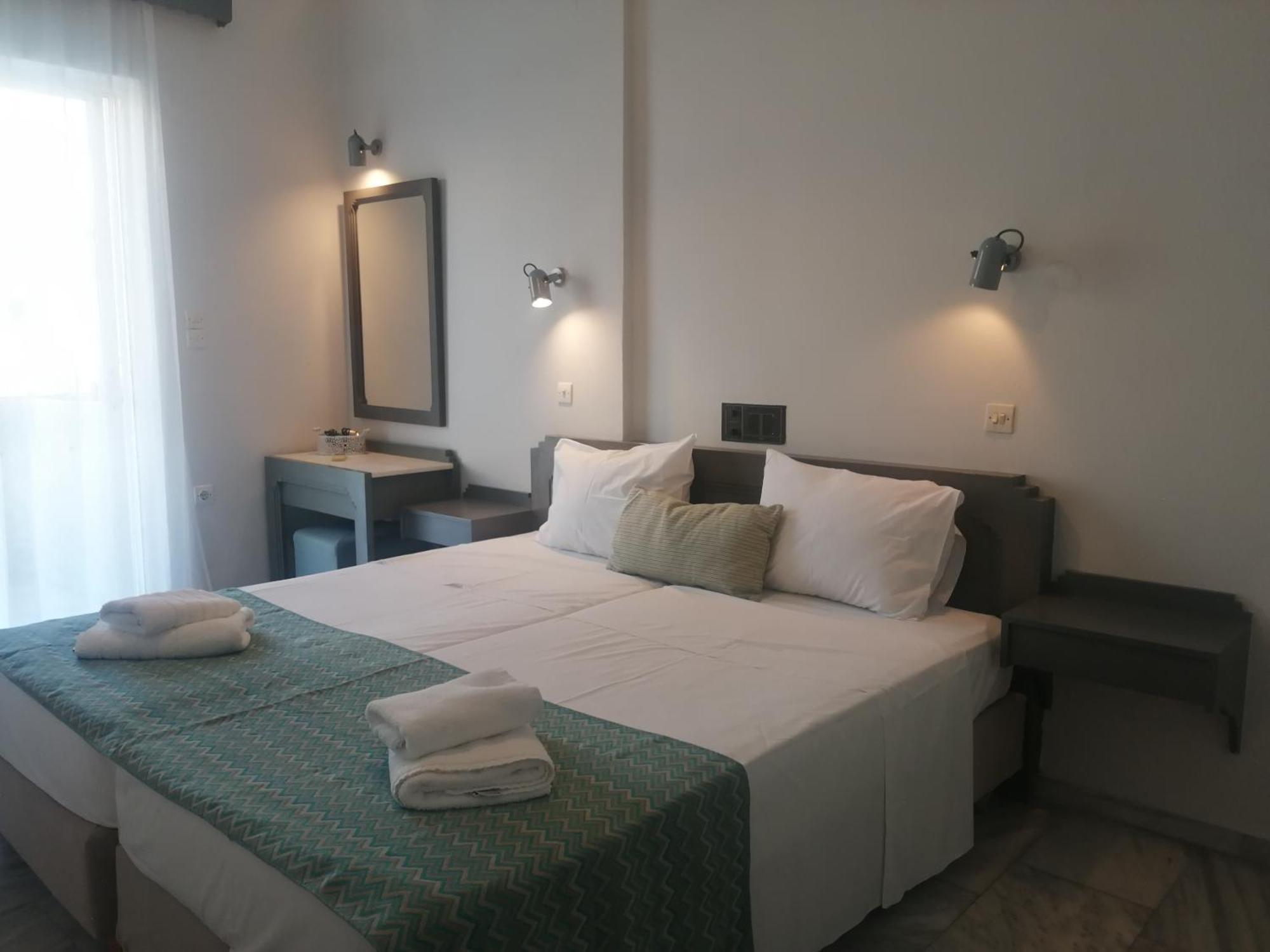 Mardinik Hotel Apartments Ретимно Стая снимка