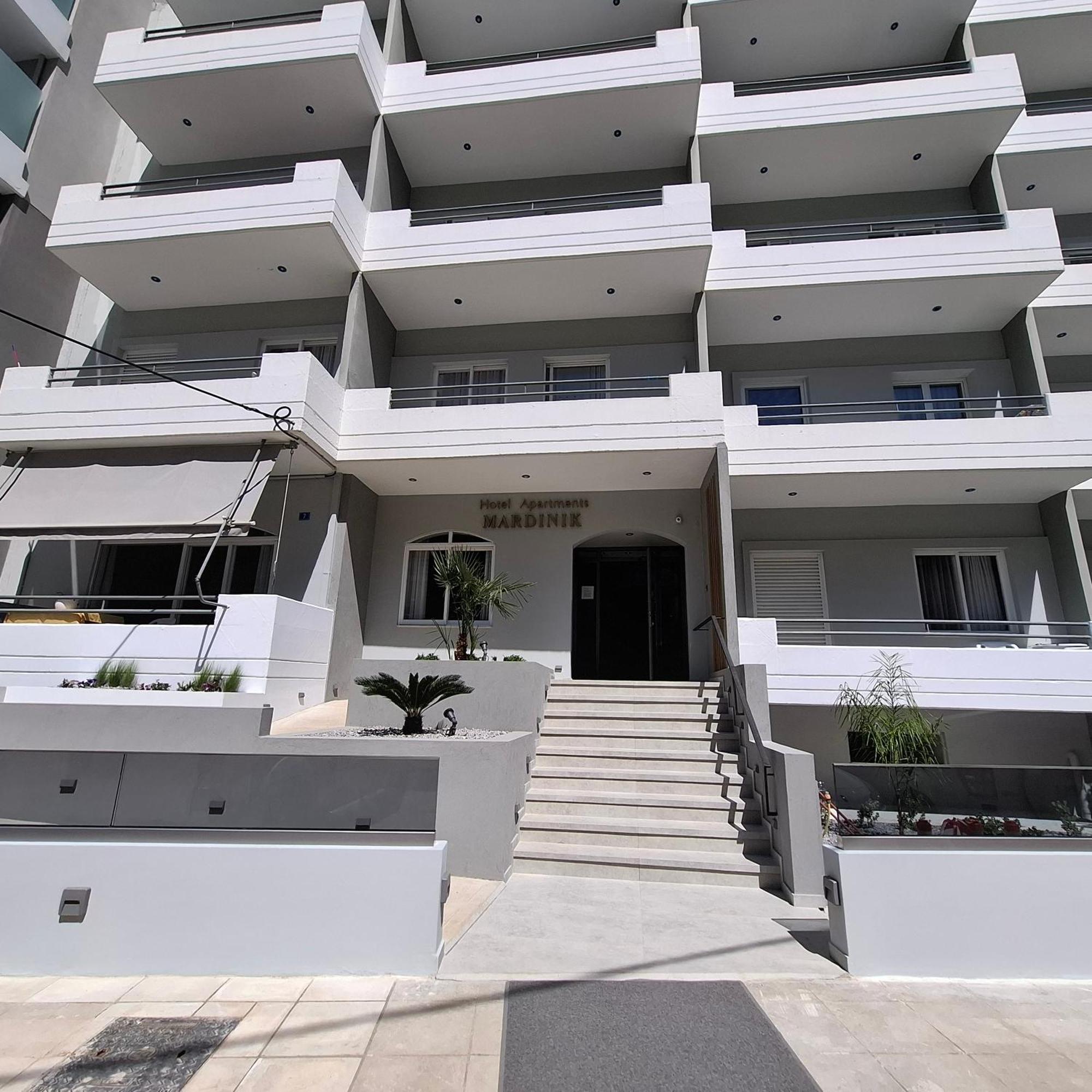 Mardinik Hotel Apartments Ретимно Екстериор снимка